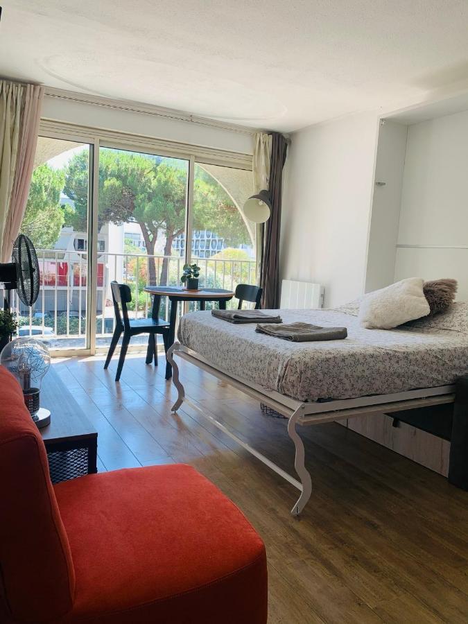 Les Appartements De Lina - Havre De Paix - Self Check-In ลา กร็องเดอ-ม็อต ภายนอก รูปภาพ